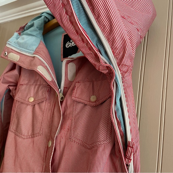 Nike 6.0 Red & White Striped Snowboard Winter Jacket Women’s Size Small - Picture 5 of 10